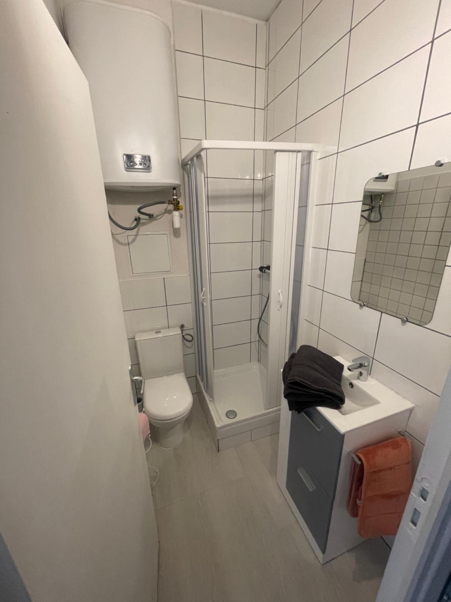 Le Petit Saint-Ruf Apartamento Avinhão Exterior foto